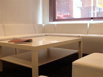 Stylish City Aparthotel