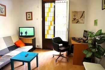 Barcel� Hostel