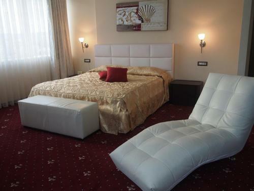 Tcc Grand Plaza Hotel