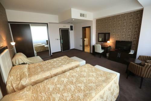 Tcc Grand Plaza Hotel