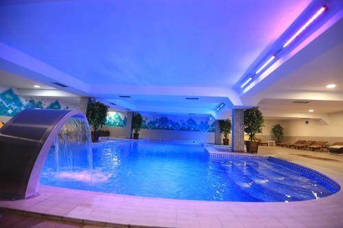 Tcc Grand Plaza Hotel