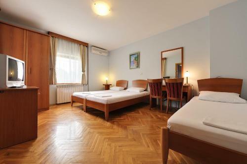 Hotel Sucevic Garni