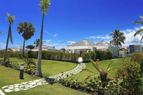 Villa Mariela Escondido Bay