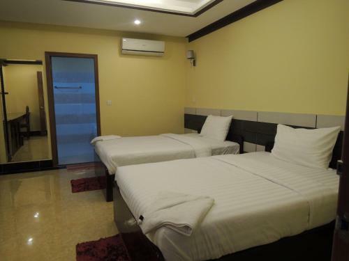Hostal Kampongbay Makeng Guesthouse