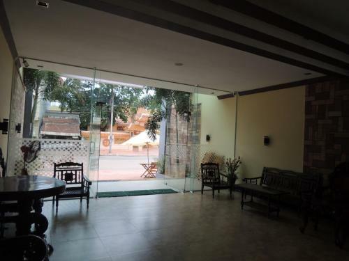 Hostal Kampongbay Makeng Guesthouse