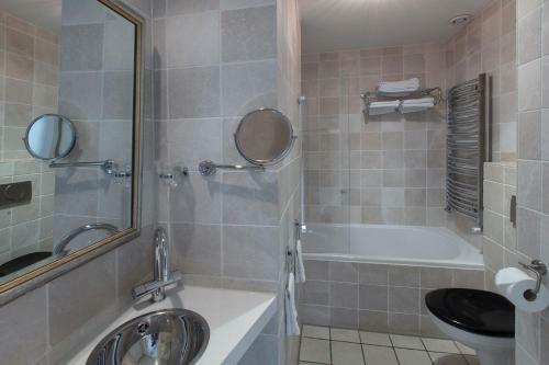 Dutch Masters Short Stay Apartments