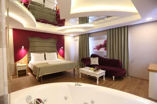 Bener Hotel