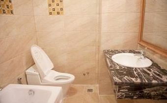 Phung Hoang Hotel
