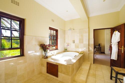 Hostal Ibis House