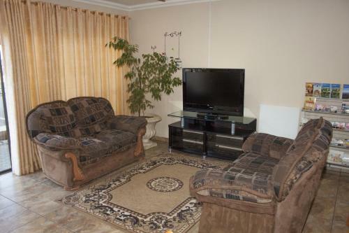 Hostal Agros Guest House