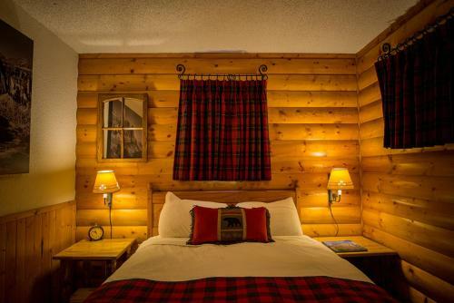 Hotel Baker Creek Mountain Resort