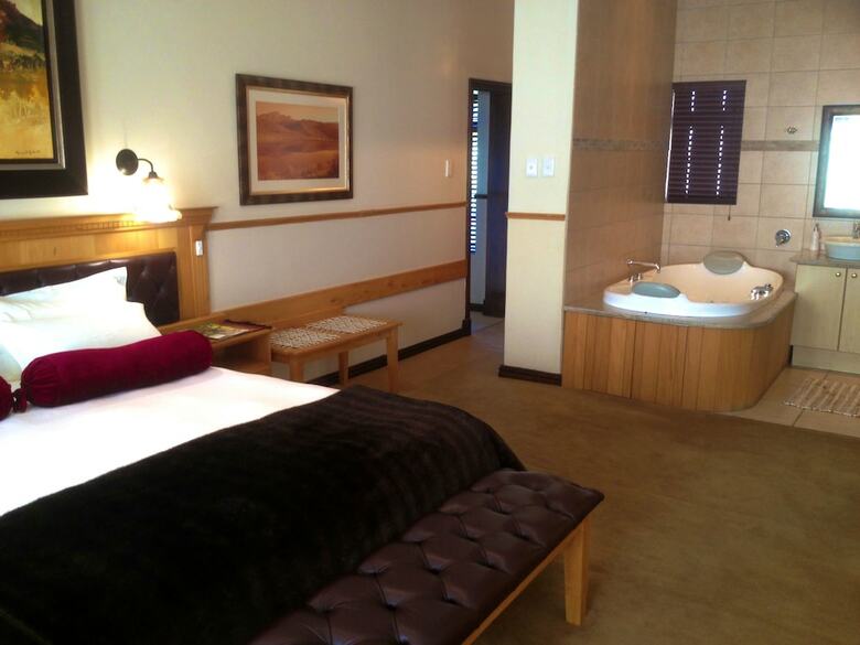 Turnberry Boutique Hotel