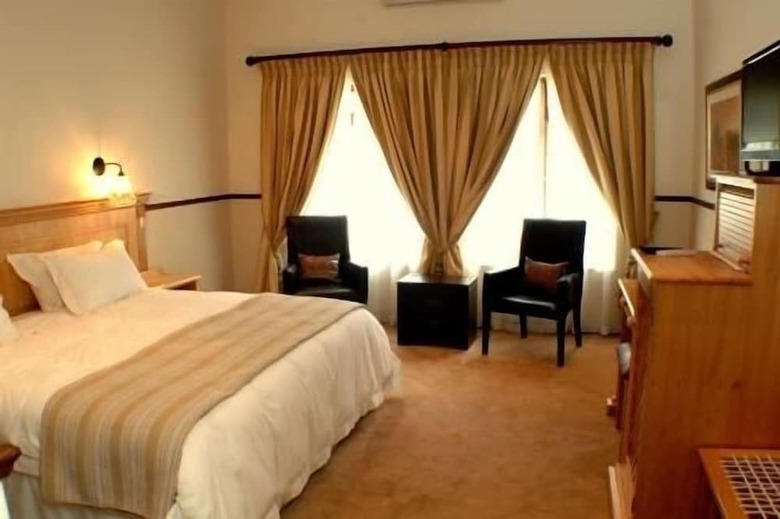 Turnberry Boutique Hotel