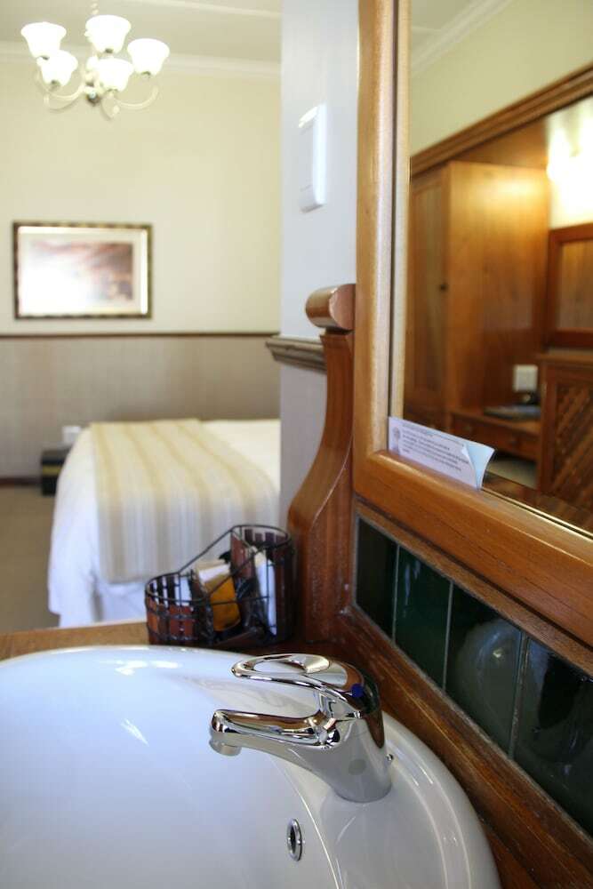 Turnberry Boutique Hotel