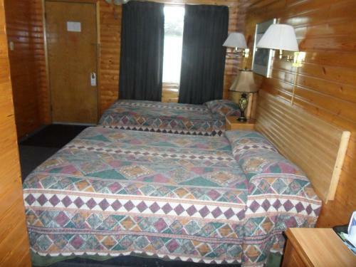 Hillcrest Motel