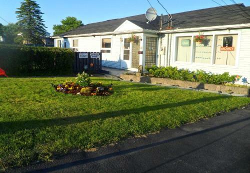 Hillcrest Motel