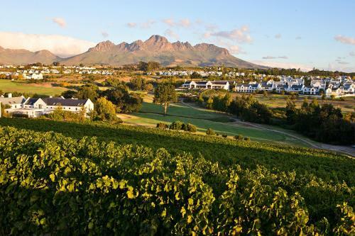 Apartamentos Winelands Golf Lodges