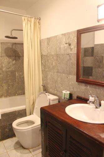 Posada Chitchareune Moungluang Hotel
