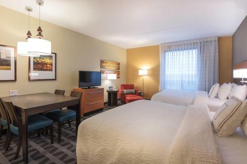 Hotel Towneplace Suites By Marriott Belleville