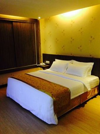 Mandarin Hotel