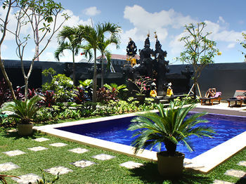Hostal Putu Guest House