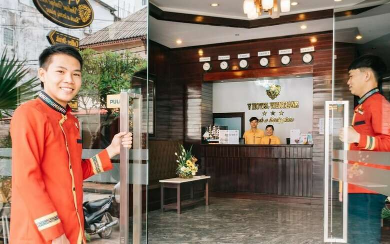 Hostal V Hotel
