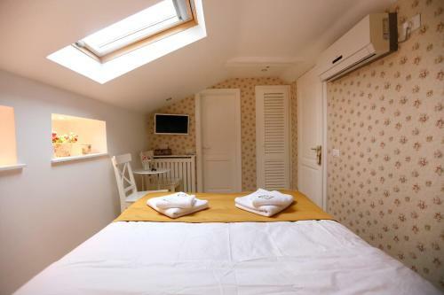 Hotel Les Jardins Carol
