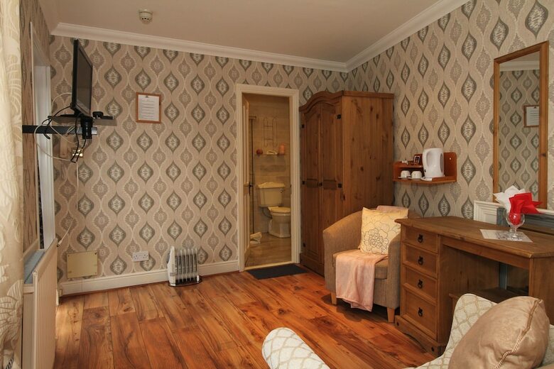 Hostal Donnybrook Hall