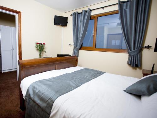Fort Conan Hotel