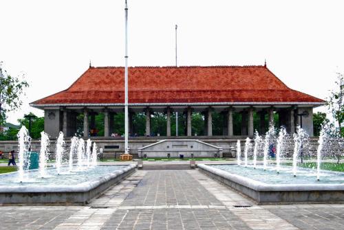 Panoramic Apartment / Seagull Complex - Colombo