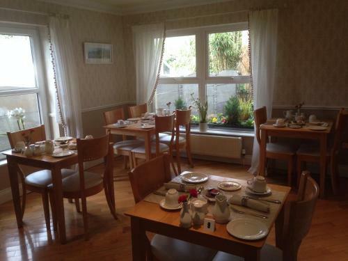 Hostal Kingfisher Lodge Guesthouse