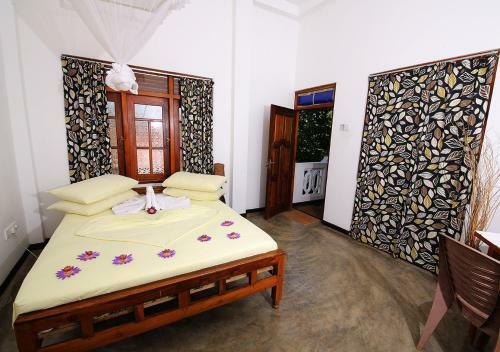Hostal Lahiru Villa