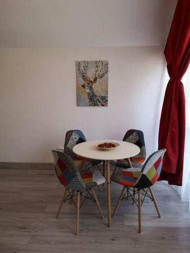 Apartamentos Mansarda Maradu
