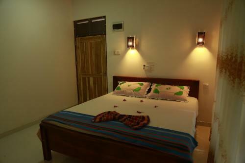 Hostal Shine Park
