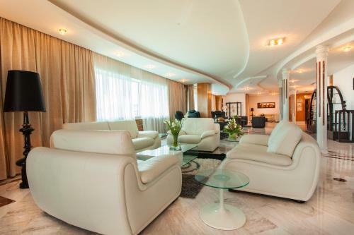 Apartamentos The Penthouse Suite Hotel