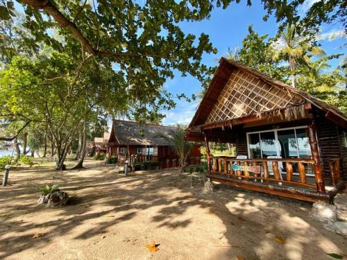 Hotel Freedom Hut