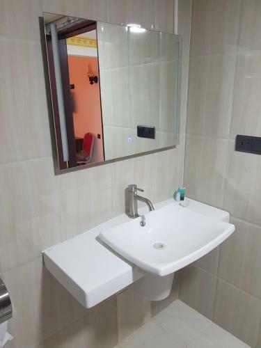 Us Hotel Jaffna