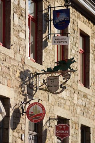 Hostal B&B Ad Astra