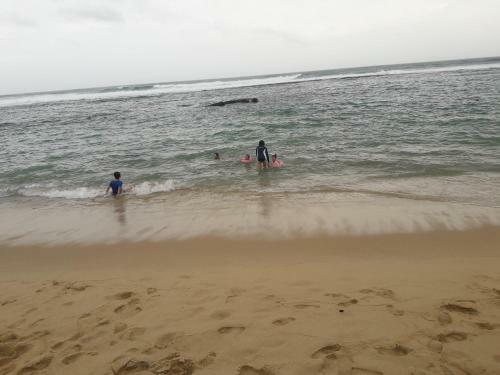 Hotel White Villa Beach Resort