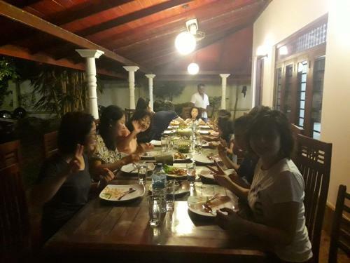 Hotel White Villa Beach Resort
