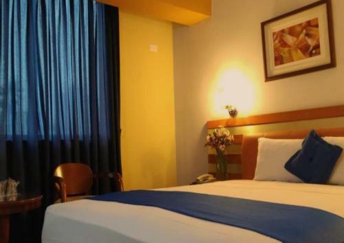 Blue Star Hotel