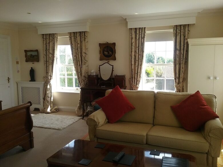 Hostal Landseer House