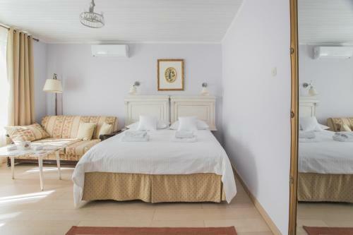 Shabby Chic Apartments