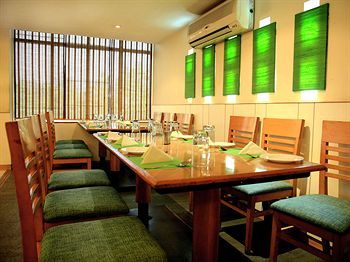 Harrisons Hotel