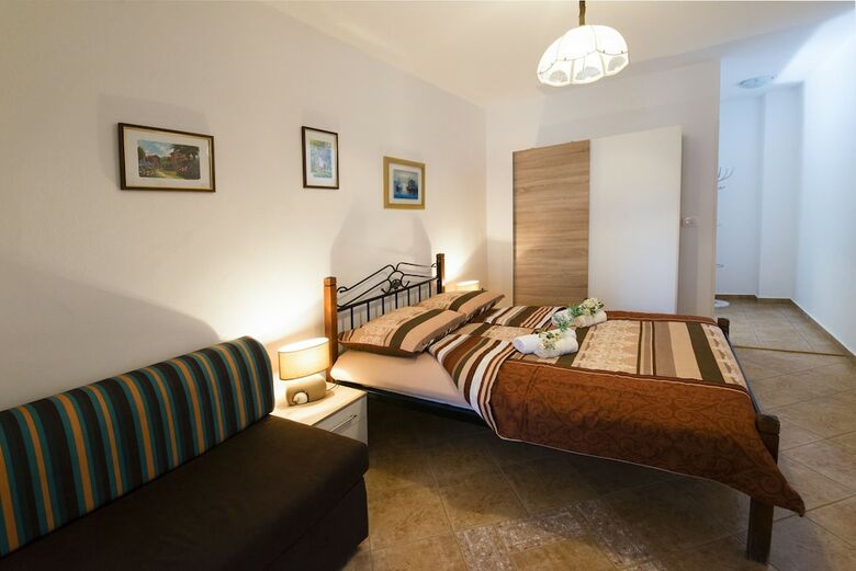 Apartments Villa Nona