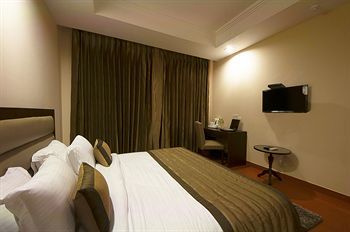 Hotel Aura @ Airport