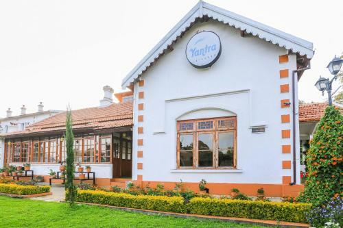Hotel Yantra Leisures