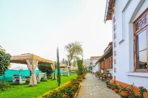 Hotel Yantra Leisures