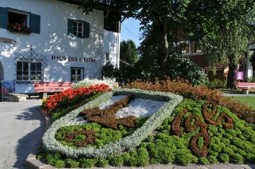 Haus Angelika Bed & Breakfast