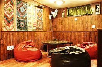 Hotel Walisons Resorts